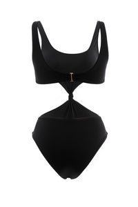 Kasie Giard One Piece 7678