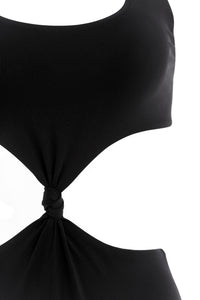 Kasie Giard One Piece 7678