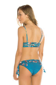 MIA MAYURA TOP 3939